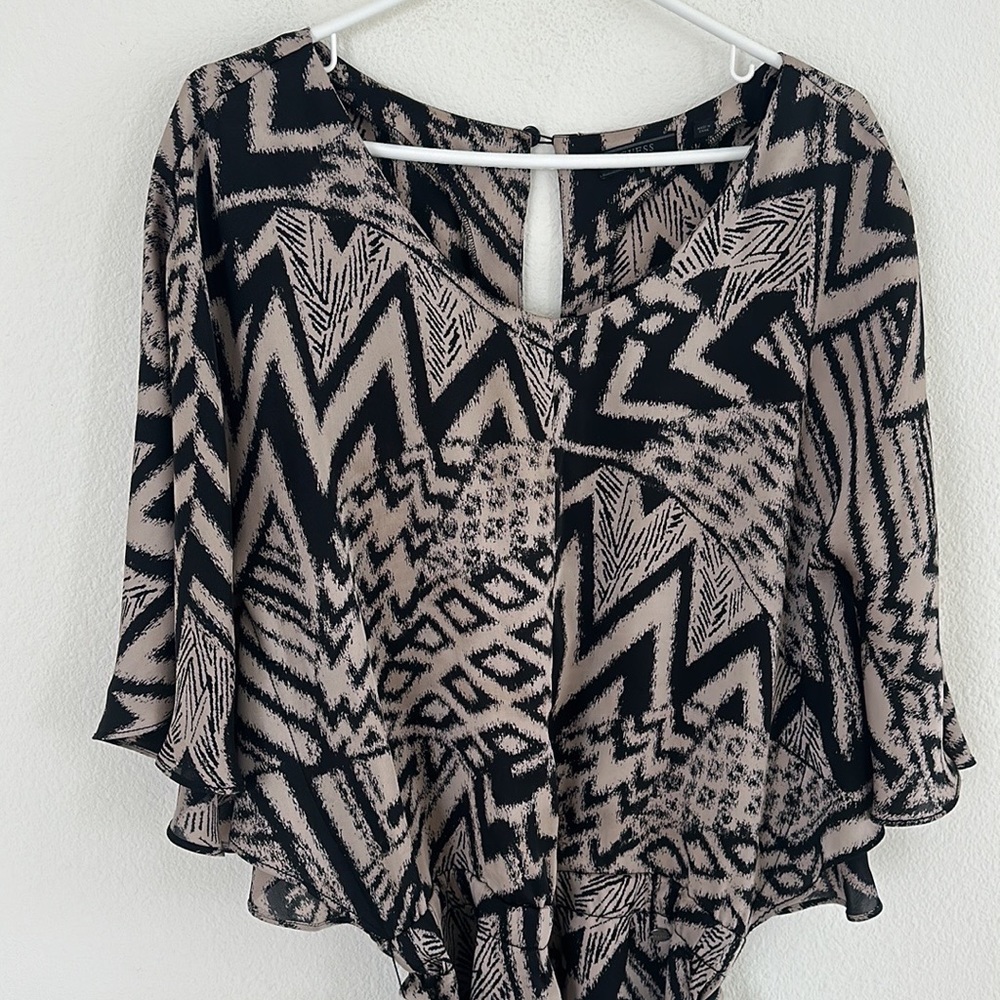 Guess Black and Taupe Patterned Jumpsuit
